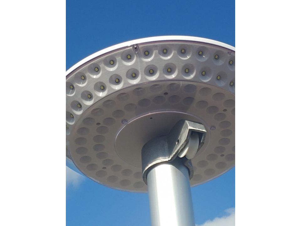 Solar LED Magnum Flagpole Downlight
