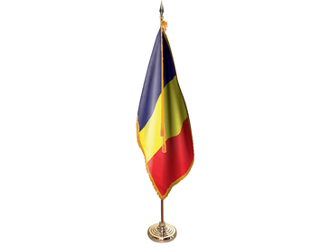 Chad Indoor Presentation Flagpole Set - Oak Pole