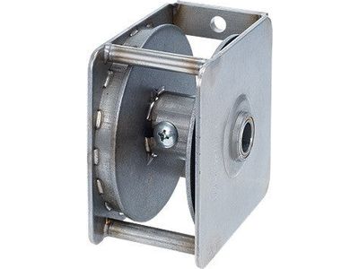 Internal Halyard Cable-Based Flagpole Winches